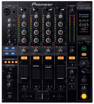 Table de mixage DJ Pioneer DJM 800
